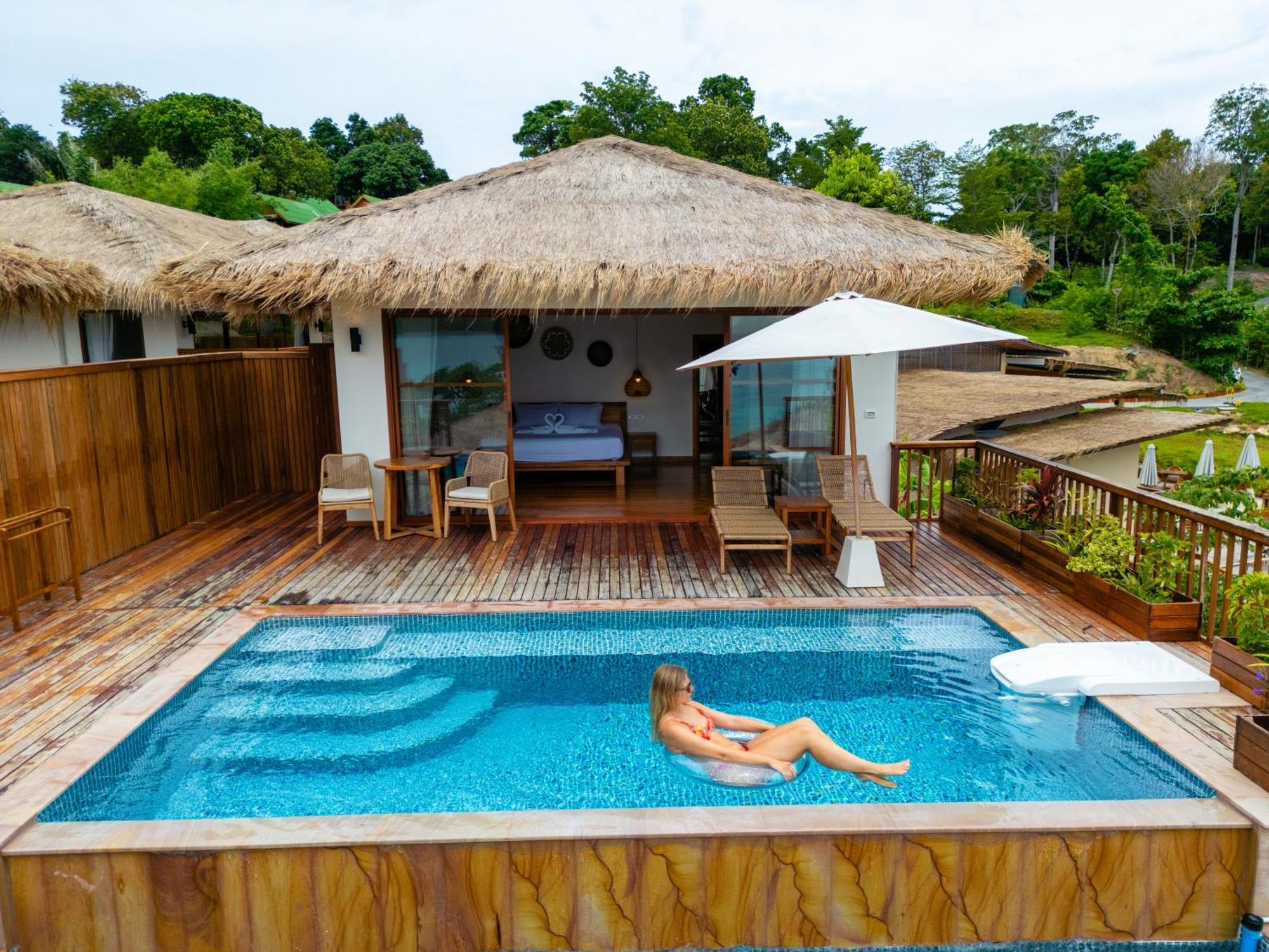 Ten Moons Sunset Villas Koh Lipe Extérieur photo