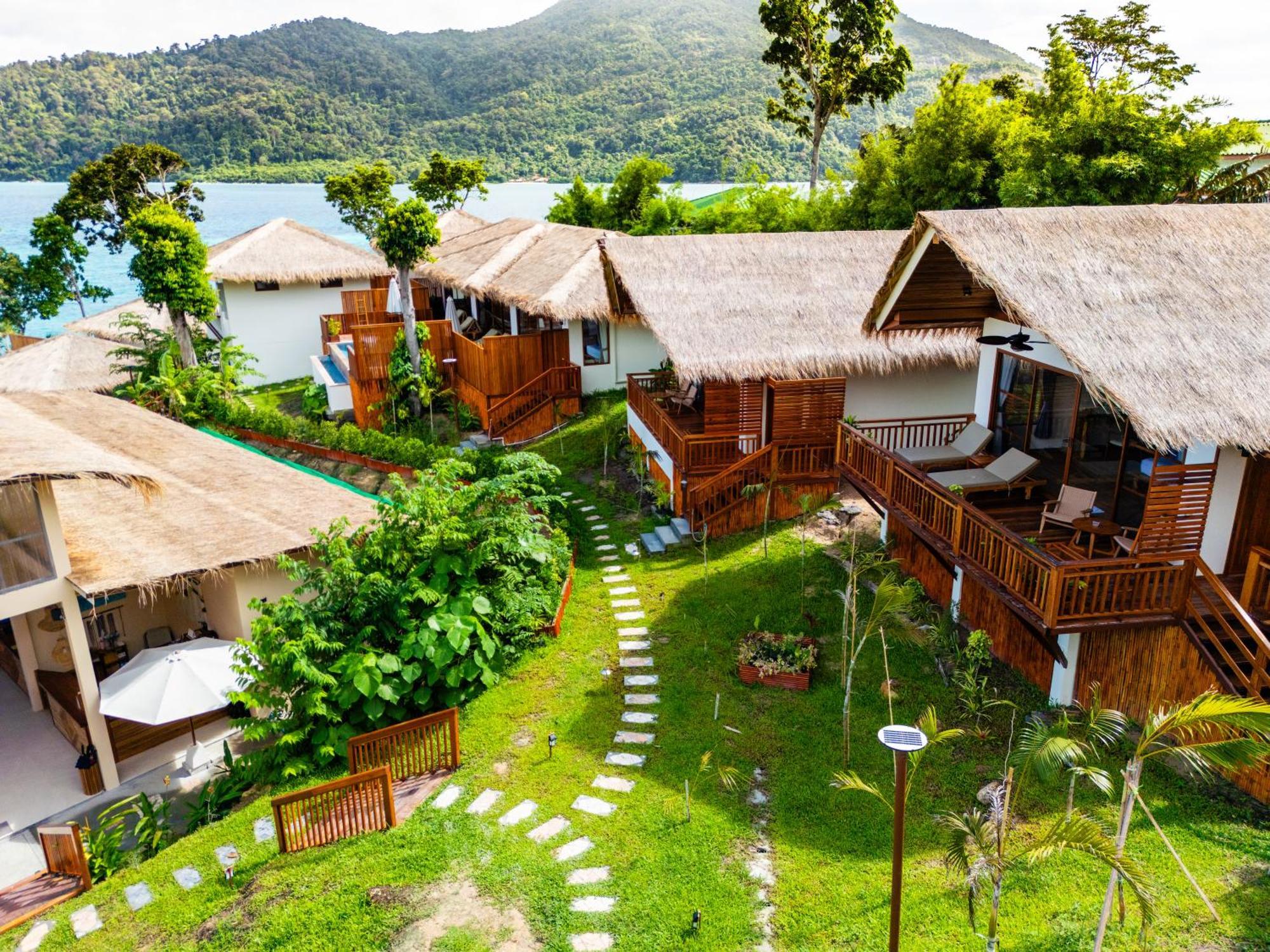 Ten Moons Sunset Villas Koh Lipe Extérieur photo