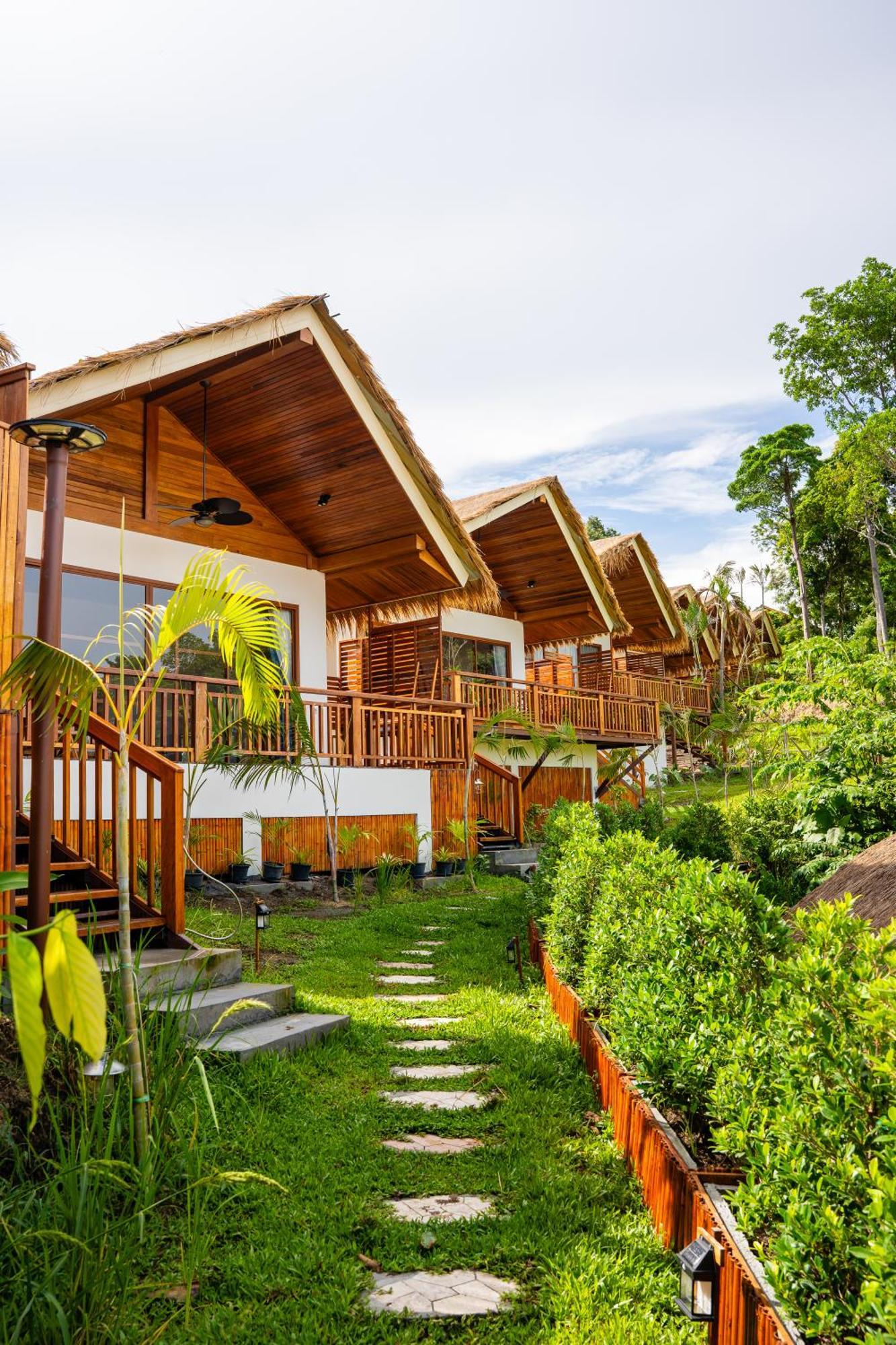 Ten Moons Sunset Villas Koh Lipe Extérieur photo